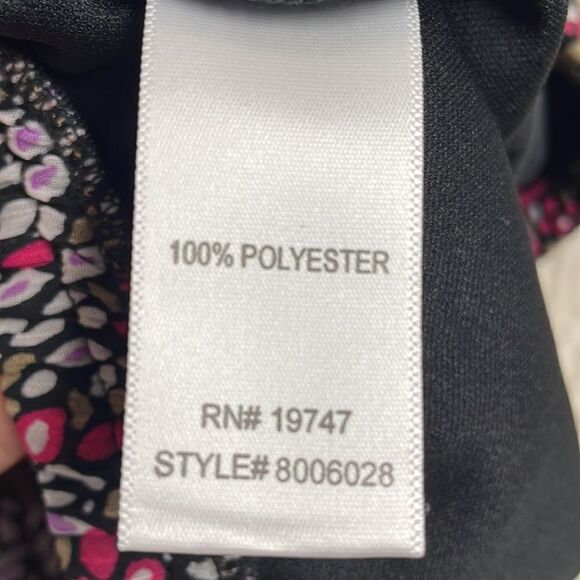 CounterParts Floral Full Skirt w/ Ruffled Bottom, Size Medium,Fushia,Black,White - Picture 8 of 8